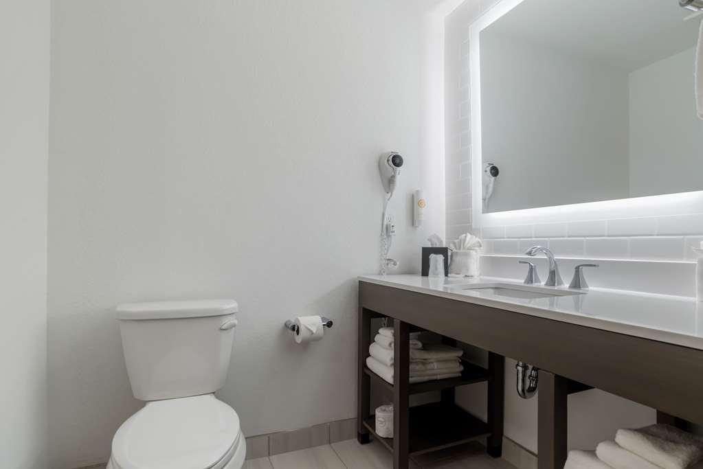 Comfort Inn & Suites Panama City Beach - Pier Park Area Екстериор снимка