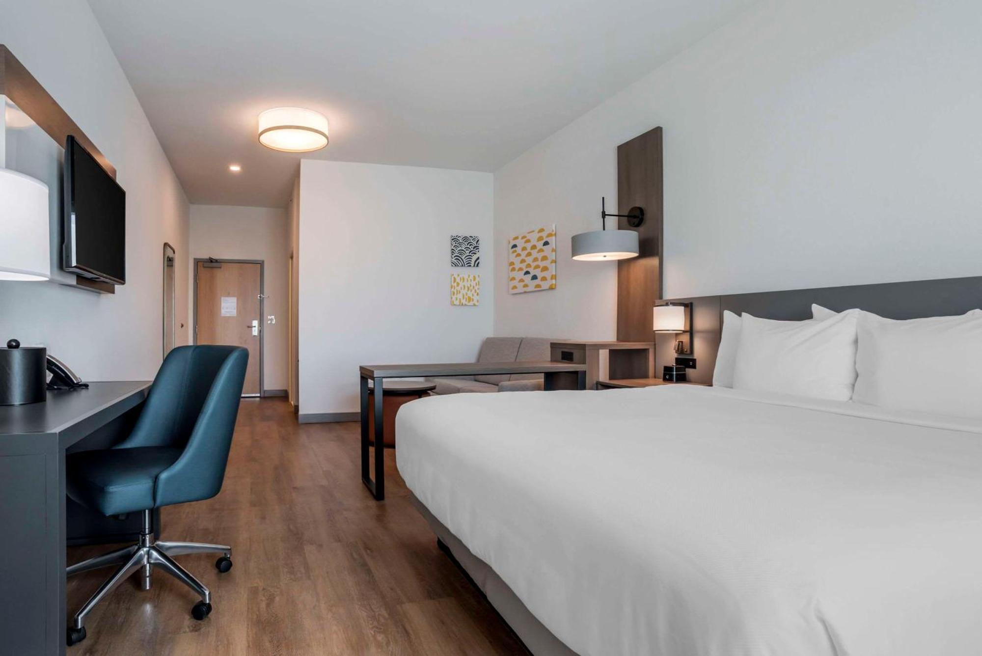 Comfort Inn & Suites Panama City Beach - Pier Park Area Екстериор снимка