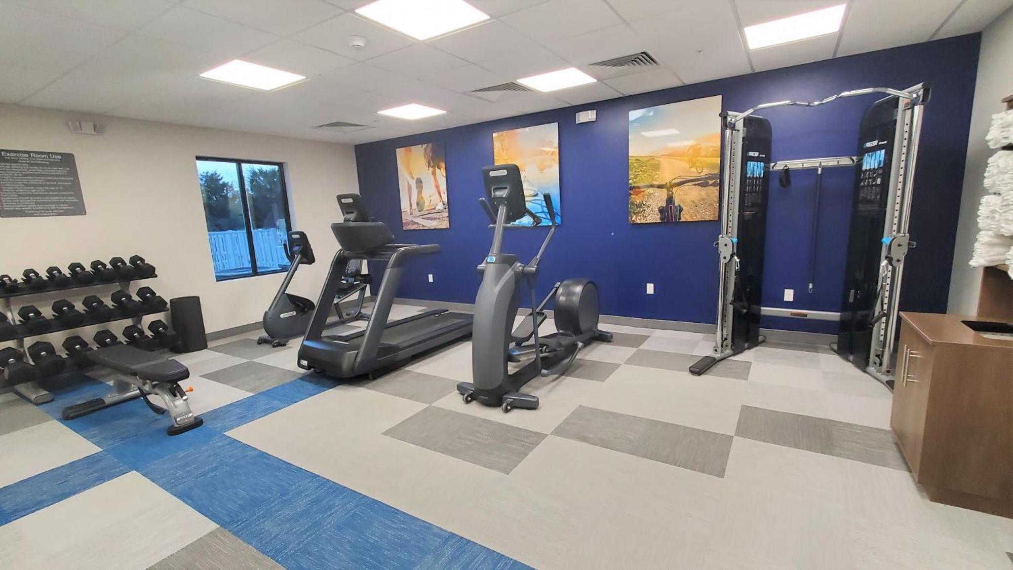 Comfort Inn & Suites Panama City Beach - Pier Park Area Екстериор снимка